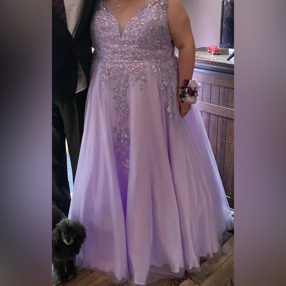 Prom Dress - Picture 1 of 6